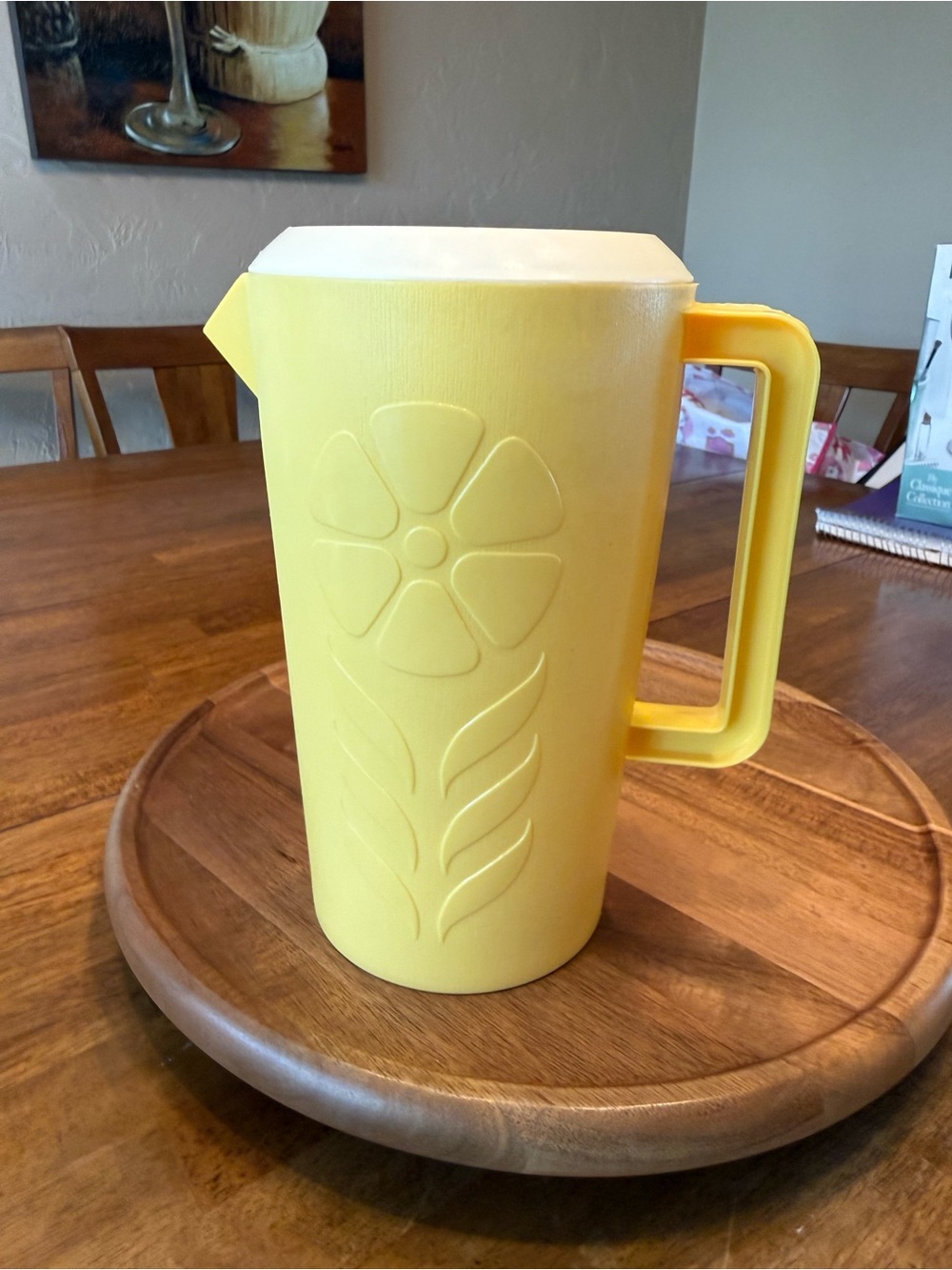 Vintage Sterilite 70's Plastic Drink Pitcher Yellow Retro Kitchen Floral 441